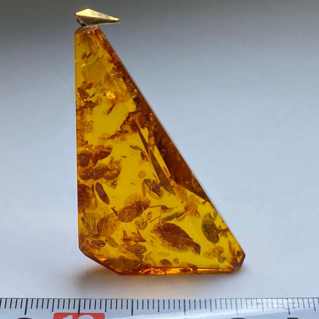 K18刻印 本琥珀ネックレストップ 9.6g 東キ7-0925☆2F