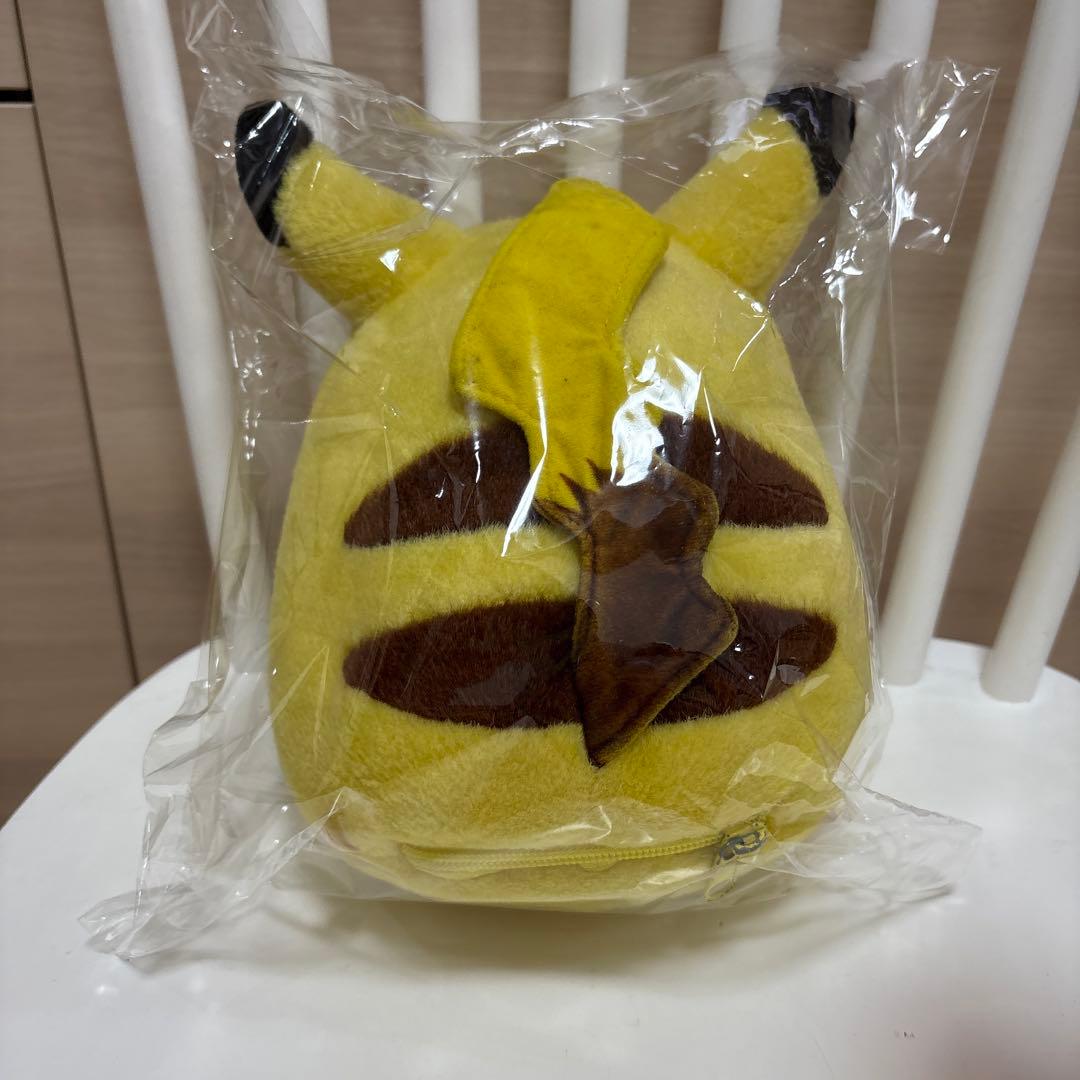 平成レトロ初代ピカチュウ ぬいぐるみTOMYチャック付き - メルカリ