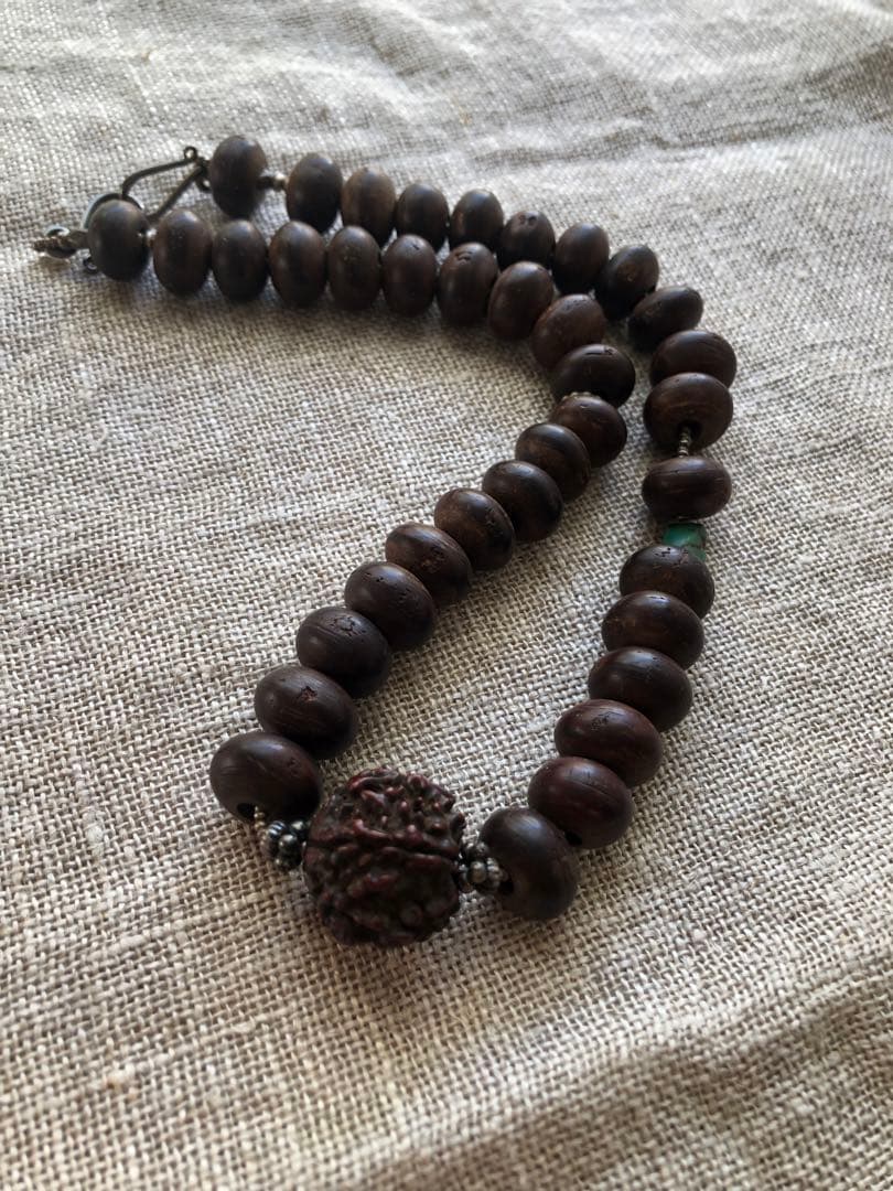 アンティークのネックレス アンティークジュエリー アンティークネックレス 翡翠彫刻