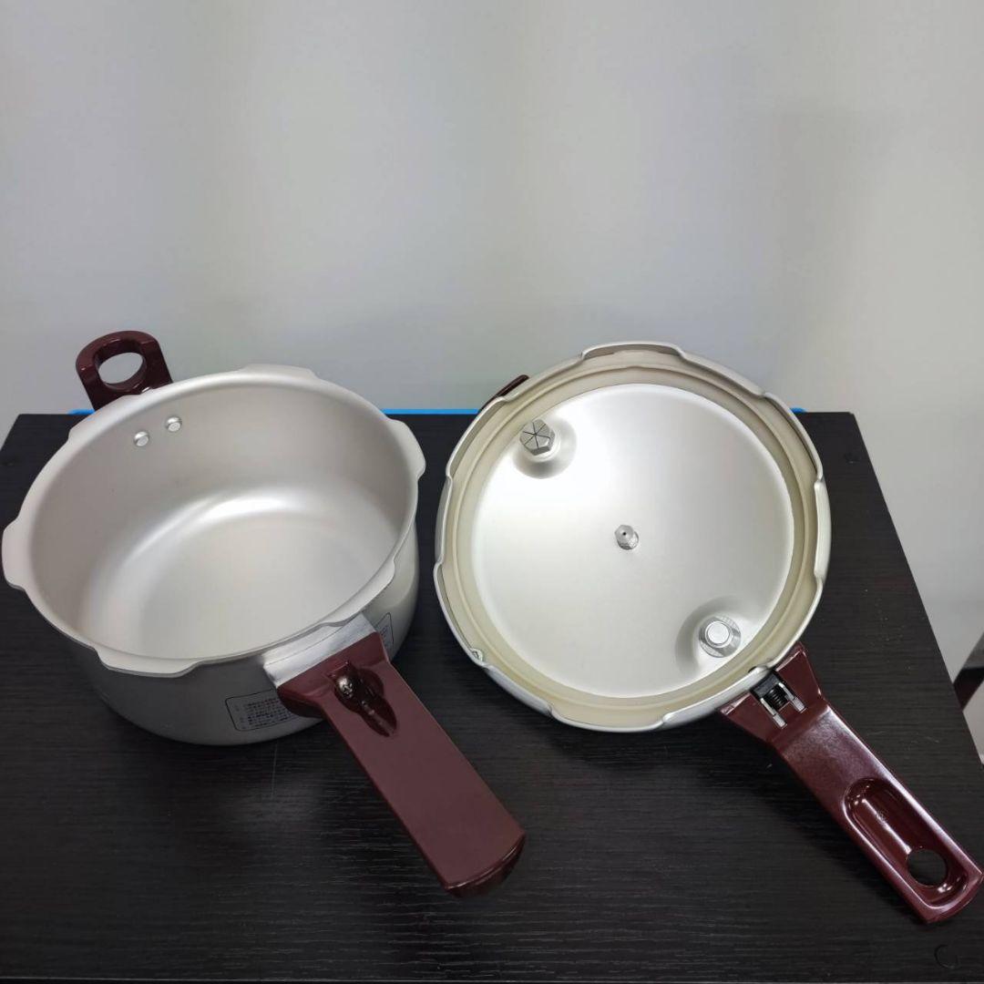 理研 圧力鍋 こなべちゃん 3合炊き RM1-25(s) 2.5L - メルカリ