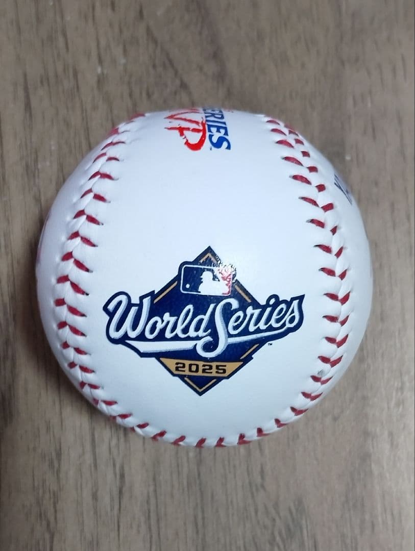 ワールドシリーズMVP 山本由伸 直筆サインボール 山本由伸2025年