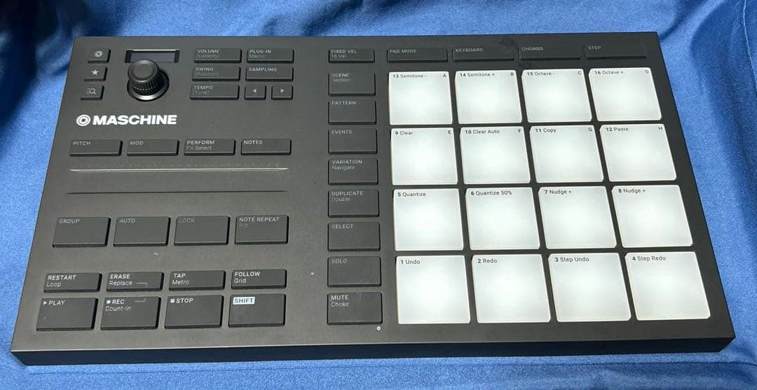 MASCHINE MIKRO MK3 本体のみ Maschine Mikro MK3 – DJ TechTools