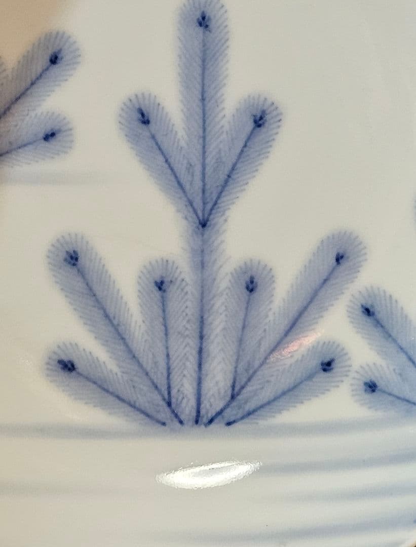 名品❗】江戸時代後期　後期鍋島　藍鍋島　染付　若松図　16.1cm 櫛高台皿