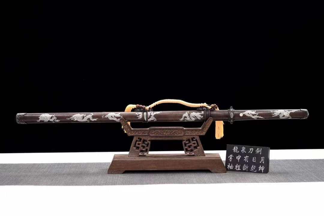 ねじれ紋様）魔龍唐刀（銅鞘） 古兵器 武具 刀装具 日本刀 模造