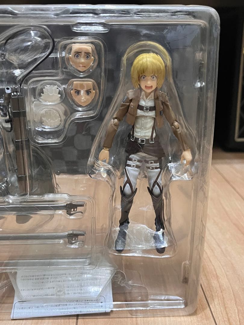 figma EX-017 アルミン・アルレルト フィギュア - メルカリ