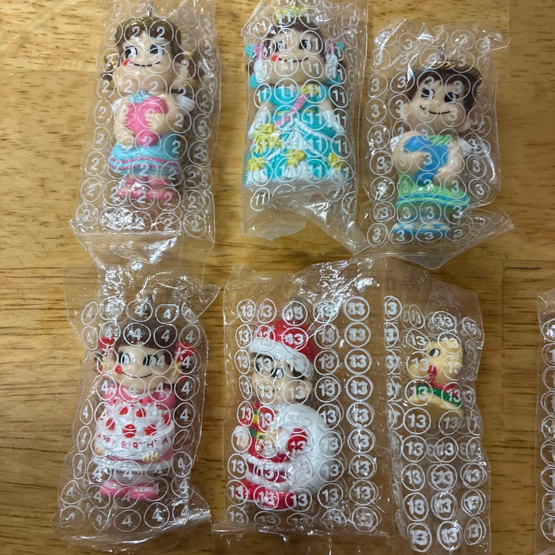 ペコちゃん フィギュア 10体セットまとめ売り - メルカリ