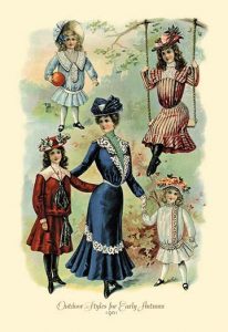 Outdoor Styles for Early Autumn